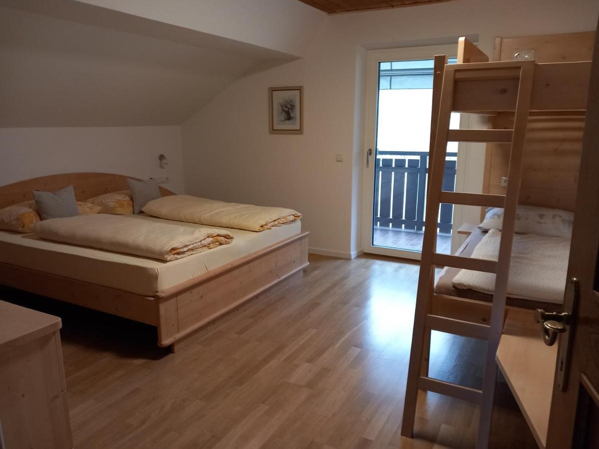 アッピアーノ・スッラ・ストラーダ・デル・ヴィーノ Haus Stolz Bed & Breakfast エクステリア 写真